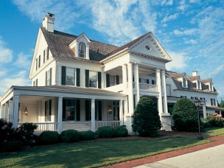 Christmas Tree Hill - In the Mansion