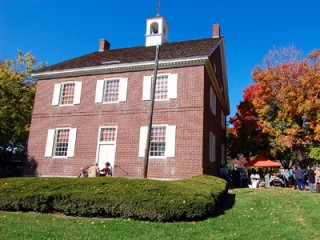 Colonial Complex