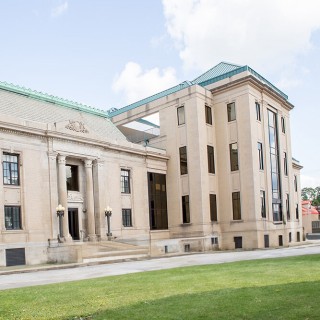 Yelland Library