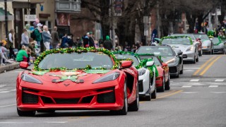Parade2