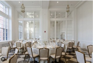 Pullo Room