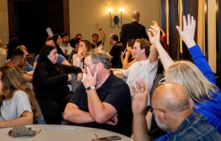 Corporate Mentalist & Magician at Global Tech Summit 2 (program included team building)